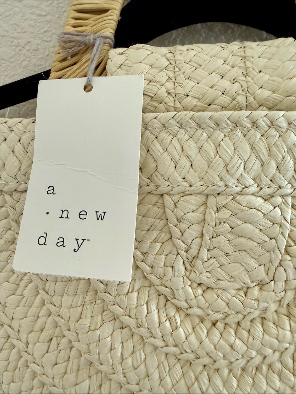 a new day Natural Woven Bead Straw Tote - Picture 4 of 6